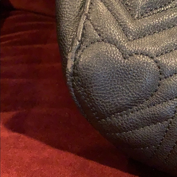 Betsy Johnson large purse w/ pink kiss scarf - Picture 8 of 8